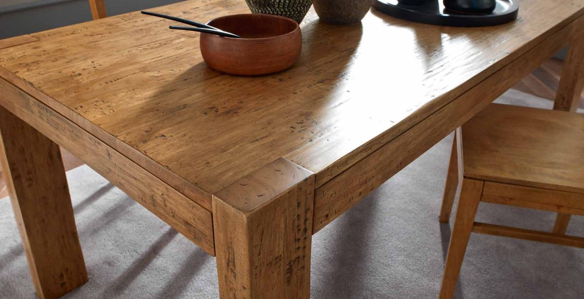__Bennu's tweet photo. Mesa de madera maciza, ideal para ambientes rústicos.

#decoracion
#interiorismo https://t.co/9h2l5kwb0P