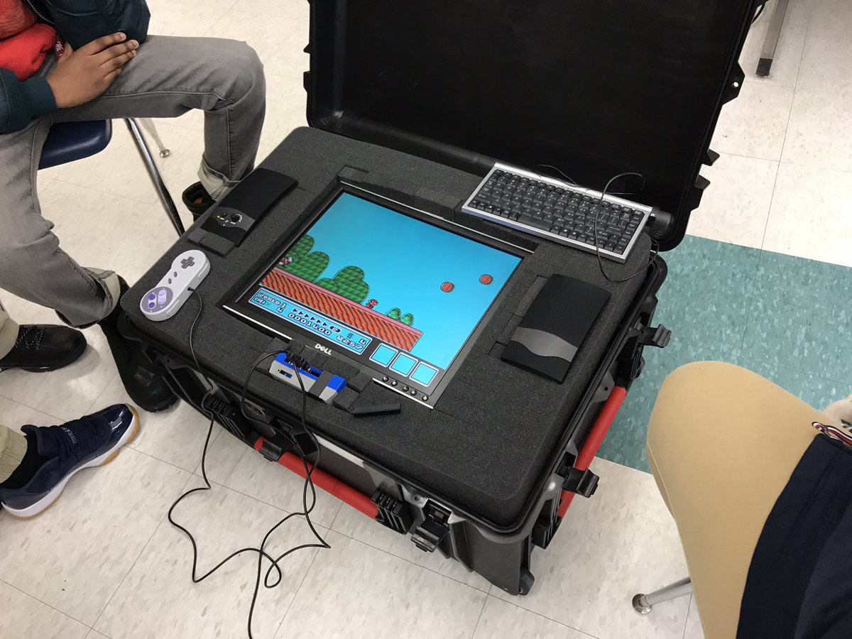 PalPrep's tweet photo. This is #BIG! #PalTech Project #RetroPi is up and running. #learning computer hardware &amp; software with the help of a #raspiberrypi https://t.co/DCcqRqUXDK