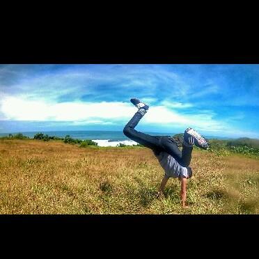 Gundeees's tweet photo. ayo pergi bersamaku > hunter on #BIGOLIVE https://t.co/HuQwQsDxlV https://t.co/Ws0i3uzW27