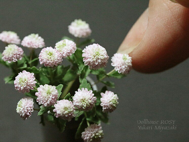 ｒｏｓｙ ダリアを作りました ミニチュア 樹脂粘土の花 T Co Obwbll965e Twitter