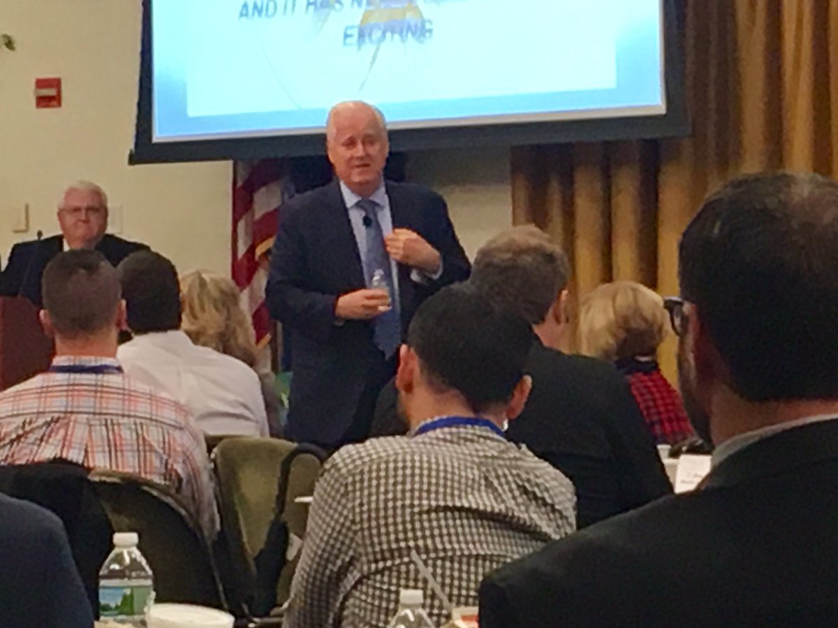 lkoliver's tweet photo. "Great brands and great messaging always break through the clutter." @TIME Exec Chairman Joe Ripp @AACSB #AACSBbcds https://t.co/jq24DvTy1t