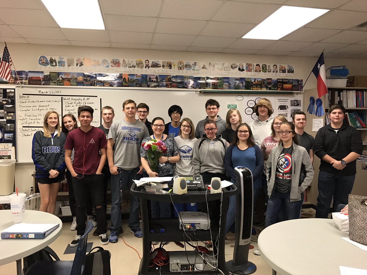 ackleslie's tweet photo. Congratulations WHS Teacher of the Year, Leslee Barnes! #whywisd #roopride https://t.co/oSYSPxctCm