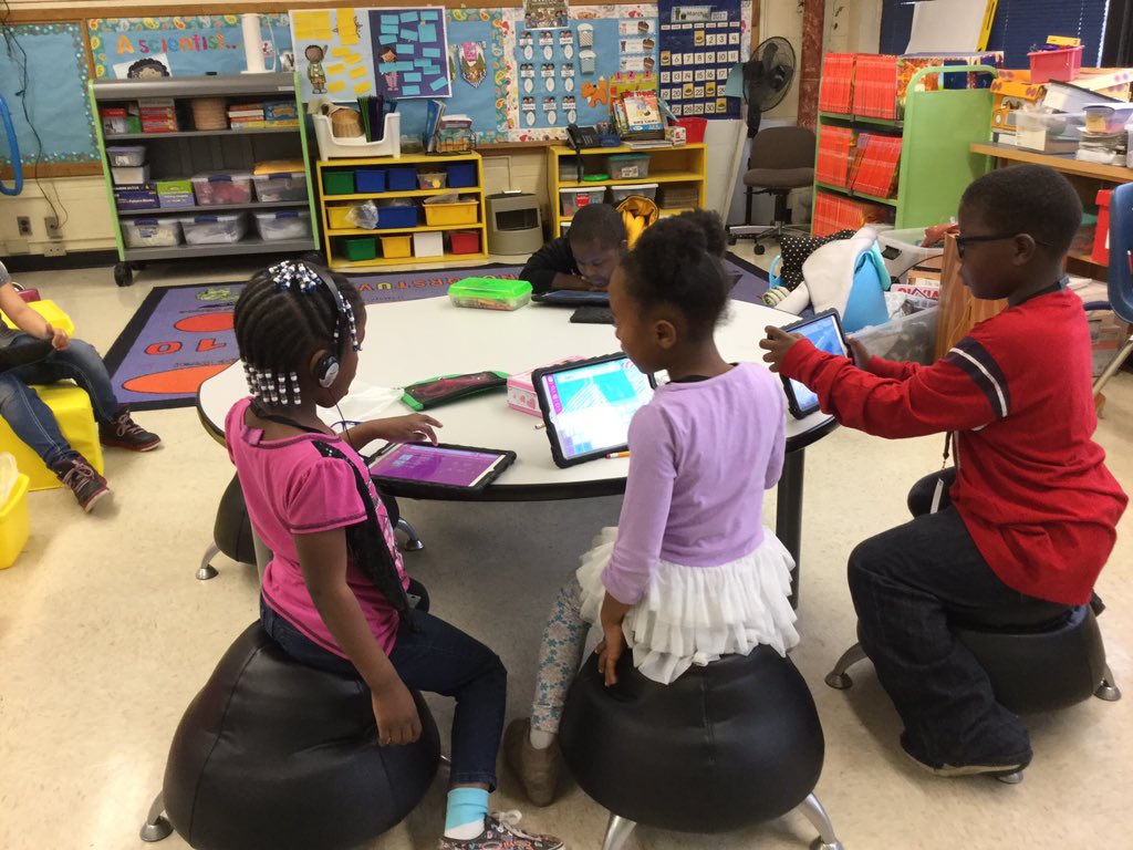 fosterfirsties's tweet photo. We love our new furniture! #lomagnet #wpsproud #wpsmagnet https://t.co/VpAqCLO7U0