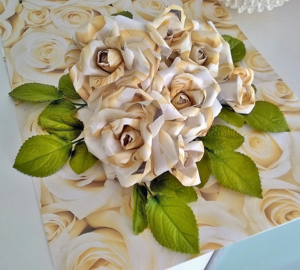 MariosEvent's tweet photo. #paperroses on rose-printed paper..#thinkSpring@themarioseventdecor #Toronto https://t.co/zerQDKhKq9