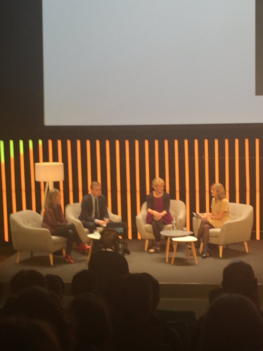 RokenCilgin's tweet photo. @HBarnekow @mikaeldamberg @skantorp_helena om innovation och partnerskap! #TeliaC2B #lernia https://t.co/2tuW949Ah2