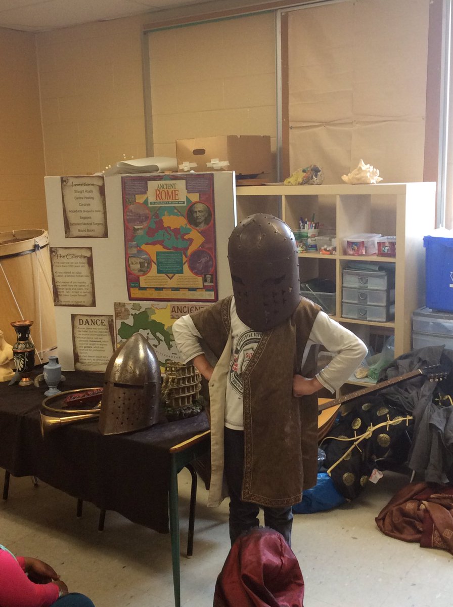 MrsPassfield's tweet photo. Grade 4's participate in an Ancient Civilizations Workshop @SWL_HWDSB @HWDSB #4A https://t.co/60B2BsT6Zh