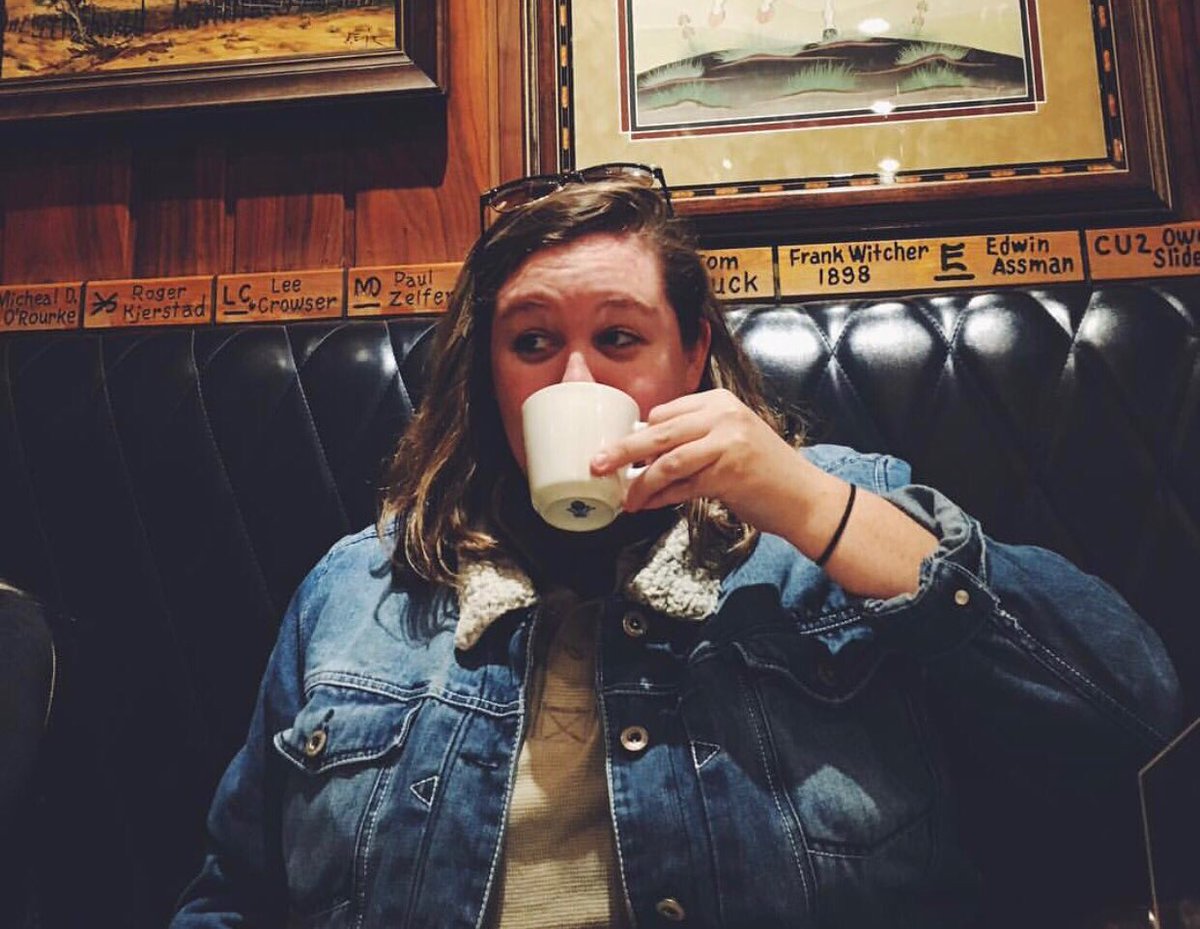 KoluApp's tweet photo. #MyBootsTookMeTo a place in South Dakota called 'Wall Drug,' where the ☕️ is only a nickel! Your move, @Starbucks... #SpringBreakHiker https://t.co/zSBXOAdAA3