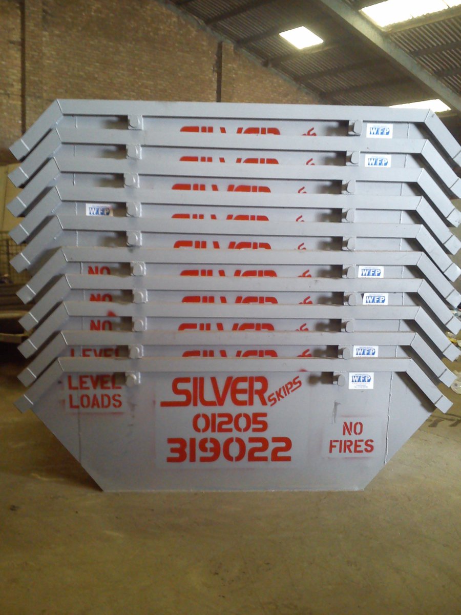 silverskips's tweet photo. #SilverSkipsLincolnshire offers a waste disposal service accommodating both domestic and commercial customers. Call 01205 319022. https://t.co/Ry2YqXiznA