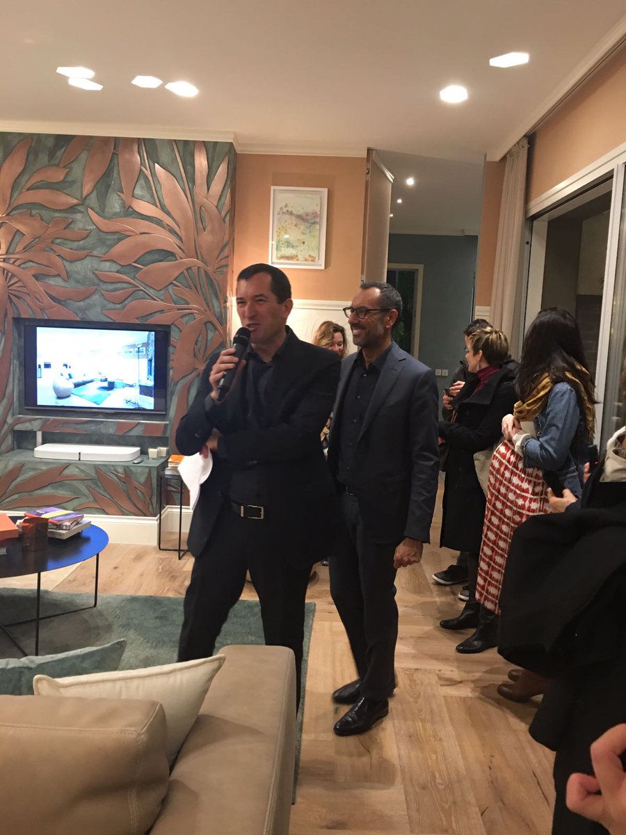 Gardesa2016's tweet photo. Stamattina conferenza stampa di presentazione di PRE-FABulous di @a_castrignano in collaborazione con #Gardesa! 📷 👇 #Fuorisalone2017 https://t.co/BiQnigzpbD