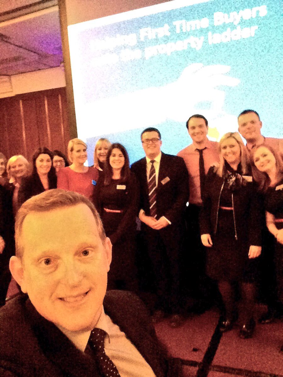 hansymilligan's tweet photo. Great night with this awesome bunch at the fab First Time Buyer event in Belfast @jeffwatson8 @NBSNINE @BrianMartin260 @MckinneygGareth https://t.co/jYTpngjApT