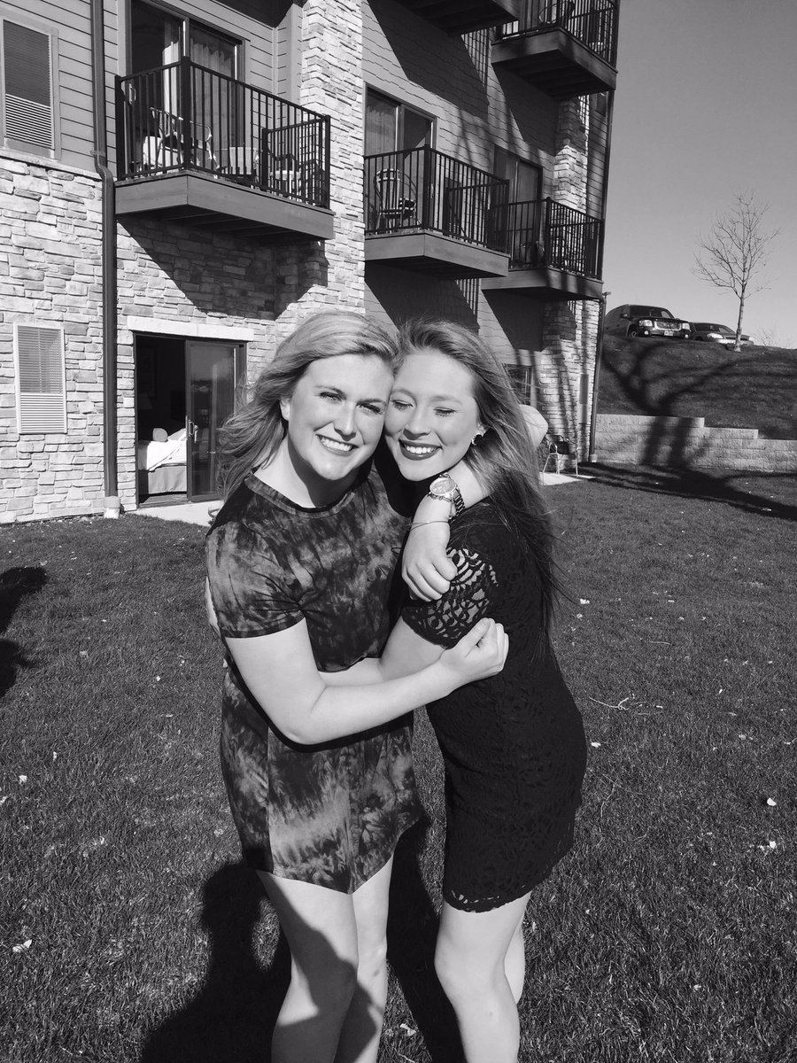 Keyleeeeee's tweet image. Happy birthday hunny! 🎉 miss you so much! Have an awesome day