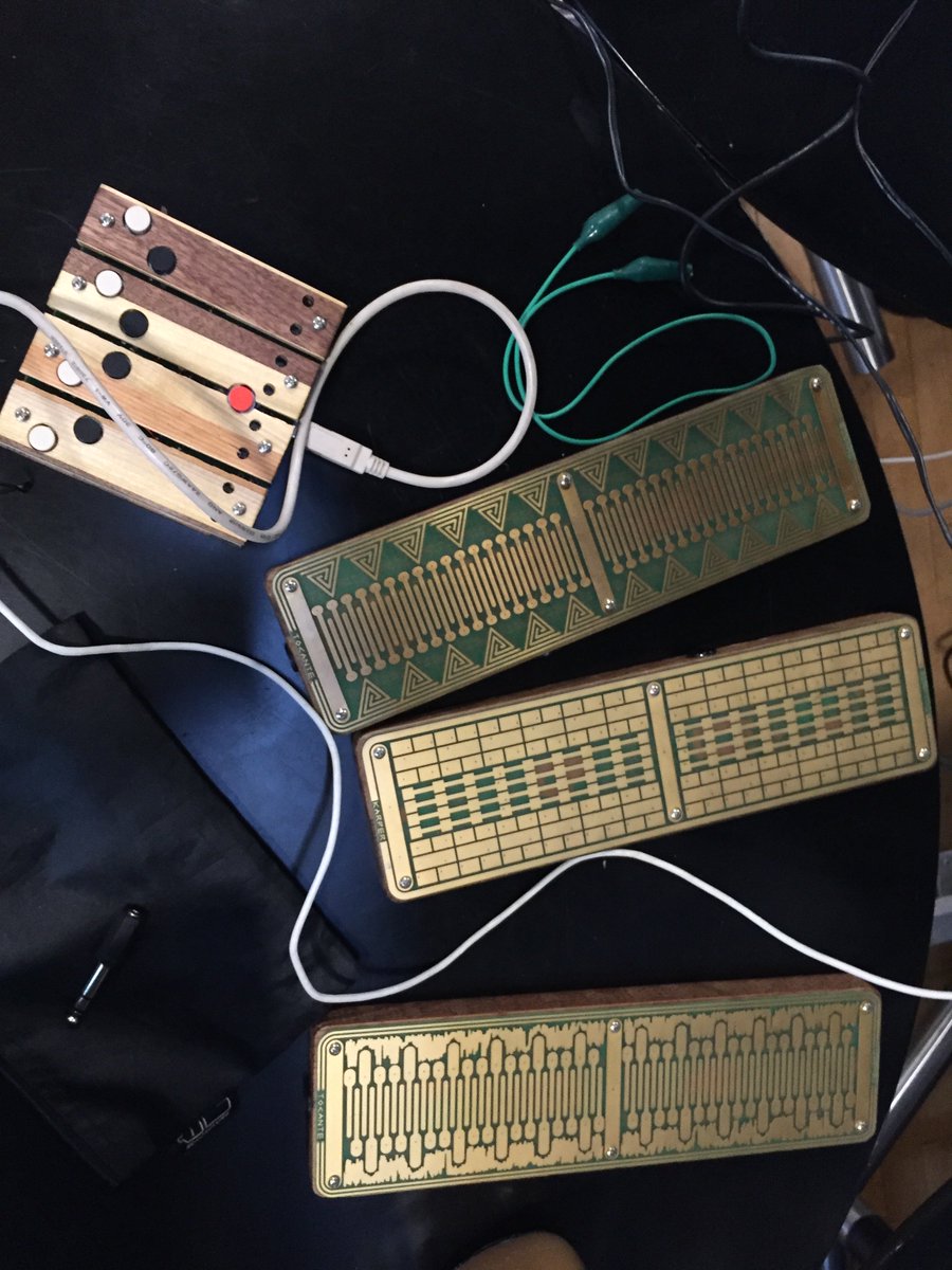 MakeThinkCode's tweet image. Fond memories from #arthackpdx #makethinkcode #beautifulboards #techarts #creativehacking #pnca #techdesign