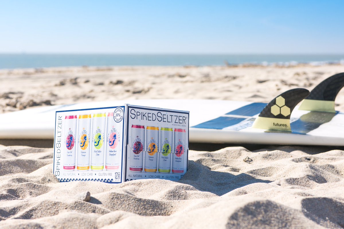BONVIVSeltzer's tweet photo. #SomebodyPleaseInvent alcoholic seltzer water. JK—we already did 😎#HardSeltzer #SwitchToSpiked https://t.co/IhAq9yMlCm