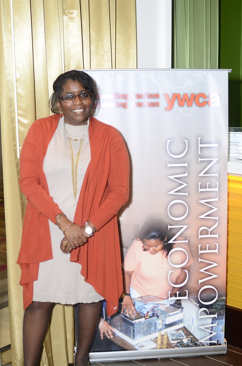 YWCAMemphis's tweet photo. Meet and Greet on March 6th; 20th Annual Benefit Luncheon featuring @Michellemuzic https://t.co/IOb51be8BN