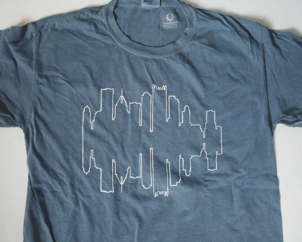 hannahpmedia's tweet photo. ⚠GIVEAWAY⚠
Retweet for a chance to win a Seafoam or Blue Jean Pgh Skyline Reflection Tee!
Winner announced 4/1/17 https://t.co/UeTks5XE1n