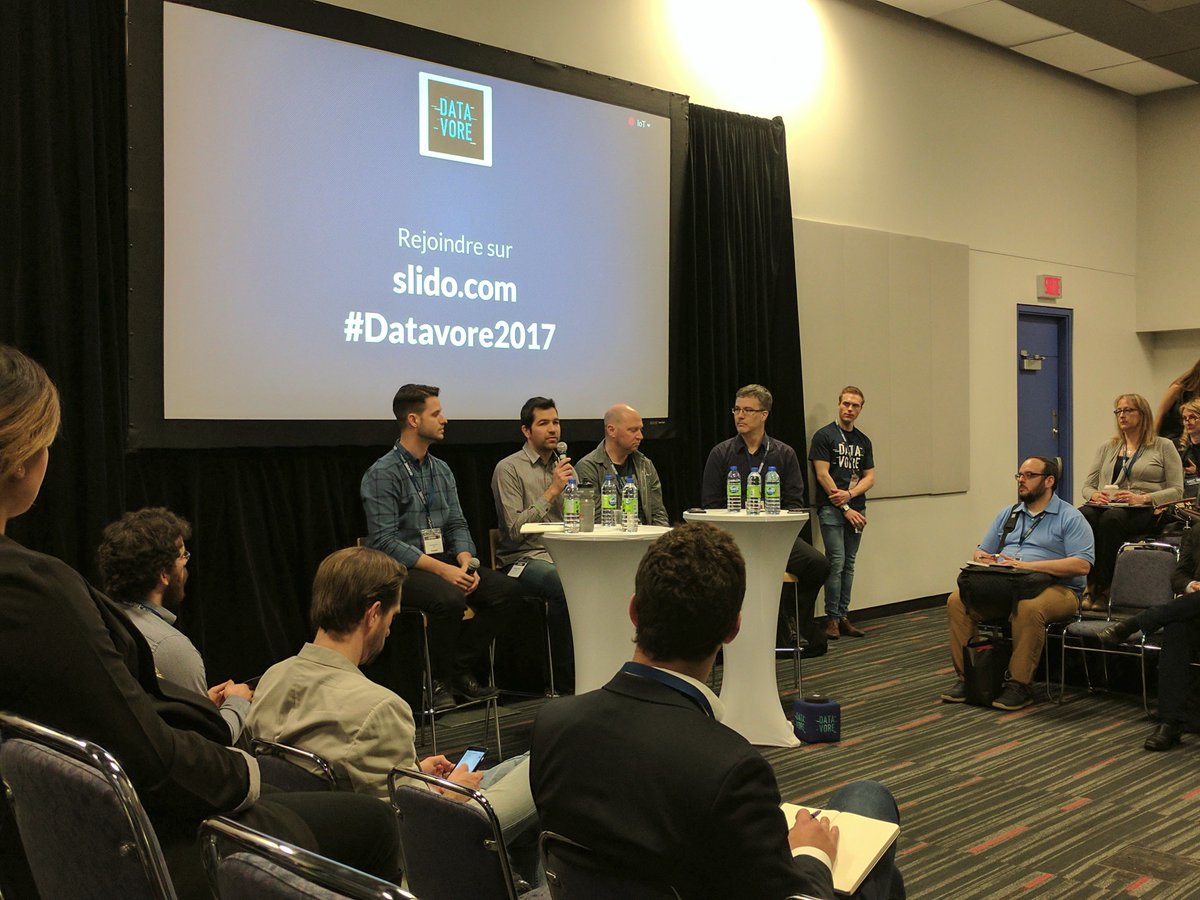 CRIM_ca's tweet photo. Le CRIM est présent pour la conférence #Datavore2017 ! https://t.co/HNP9KZkWFH https://t.co/WIfXQAQuly