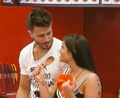 blancajorgesan1's tweet photo. Para lo k quedó mi #TeamJacuzzi 😂😂 https://t.co/lqAVTx2KGR