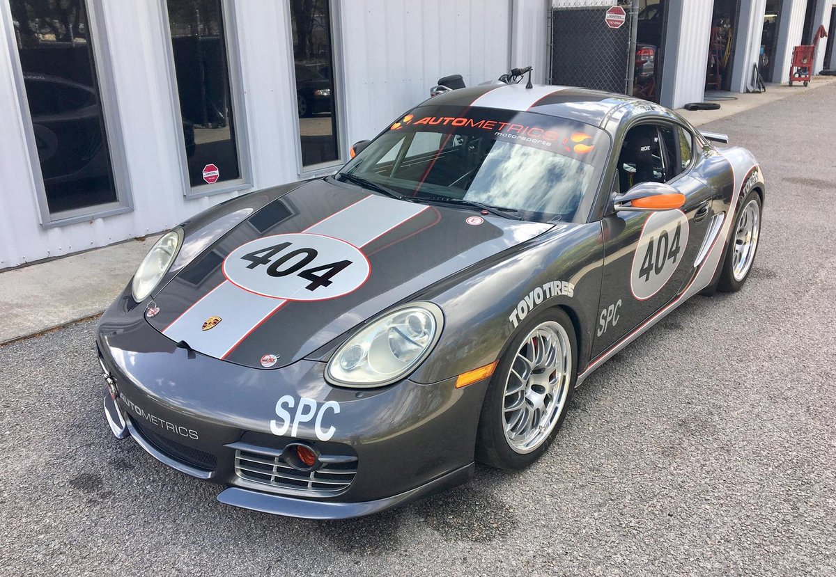 ForgelineWheels's tweet image. Ready to go racing? #Autometrics put this #Porsche #Cayman on #Forgeline #GW3R wheels for #PCA&apos;s #SpecCayman class! forgeline.com/customer_galle…