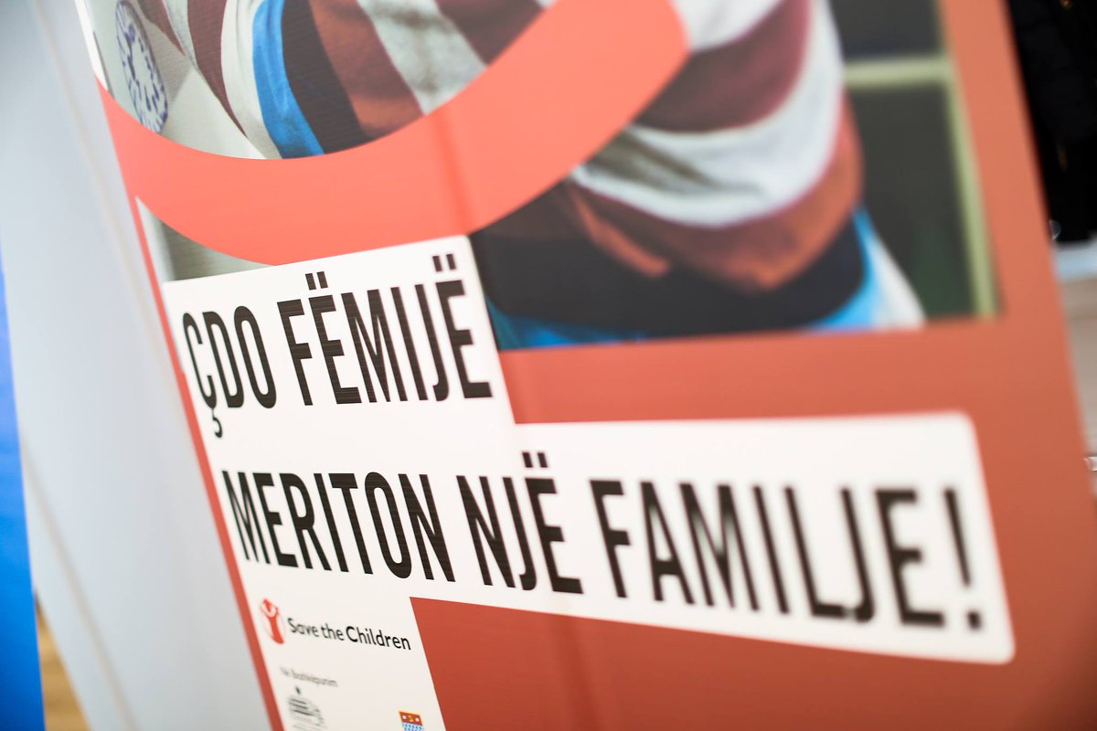 SocialeGovAL's tweet photo. 40% më shumë fëmijë i janë kthyer familjes biologjike,58% më pak në qendrat rezidenciale,është rritur kujdesi farefisnor #fakt #Impaktsocial https://t.co/gHIEEBltyN
