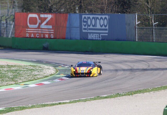 Cool first day <a href="/Autodromo_Monza/">Autodromo Nazionale Monza</a>! What an awesome car and track 😍