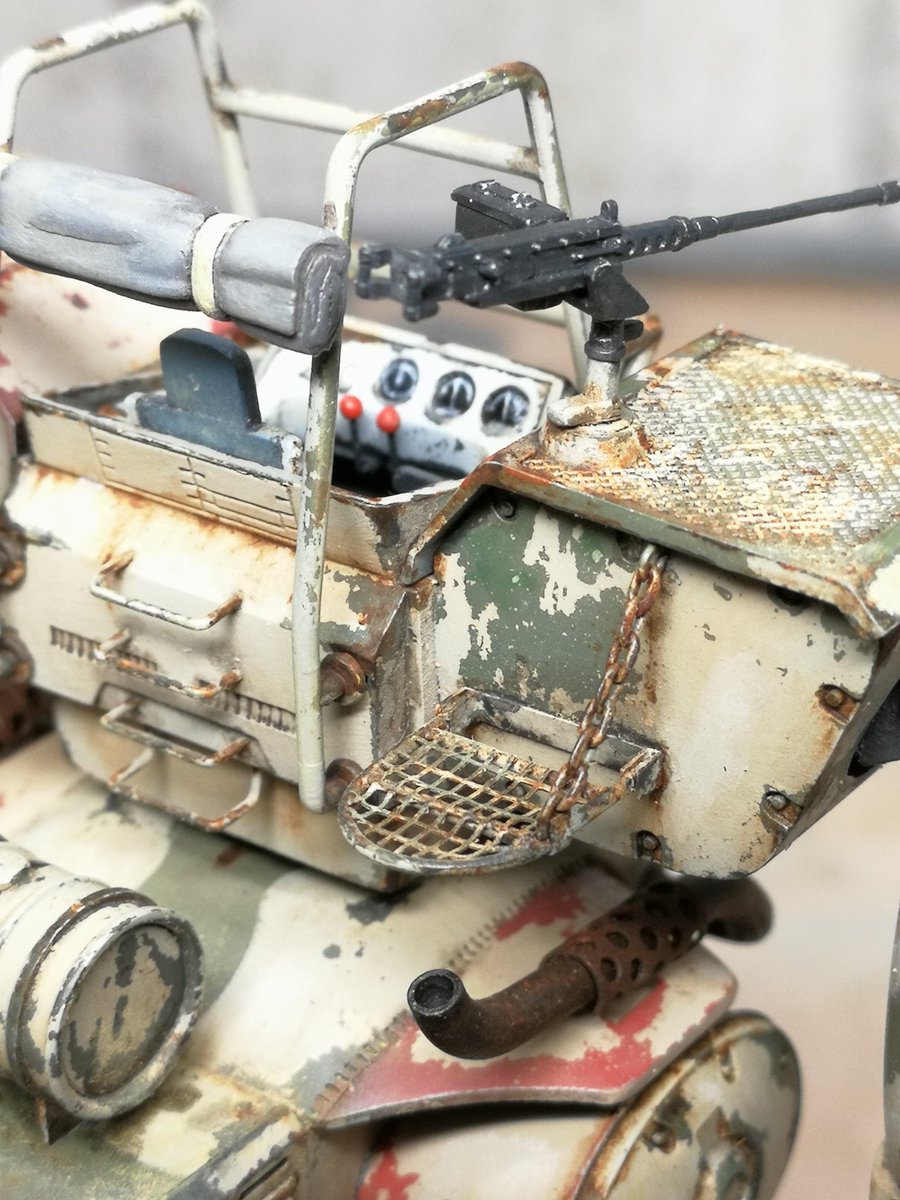 gakuyasan's tweet photo. ウォーカーマシンギャロップタイプ、完成とします

1/100スケールキットを1/72として製作しました。プロポーション変更、細かくディテールアップをしてあります。
塗装はヘアスプレーによる剥がれをやってみました。

この後ジオラマにする予定です！！

#ザブングルの日 https://t.co/2E53ubDcjf