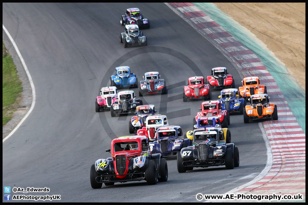 Az_Edwards's tweet photo. Can't beat a good pack shot ๐๐ #closecloseclose
@OfficialBARCHQ @UKLegends @PickupRacing @TruckSportUK @Brands_Hatch https://t.co/ehUPL6FSoR