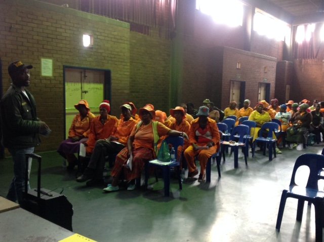 KasiRoadSafety's tweet photo. #KRS Chair using the @YOURS_YforRS #ActionKit during the @TrafficRTMC and #NationlYouthinRodSafetyStructure' Young Driver Workshop. https://t.co/DCEnJdo3BL