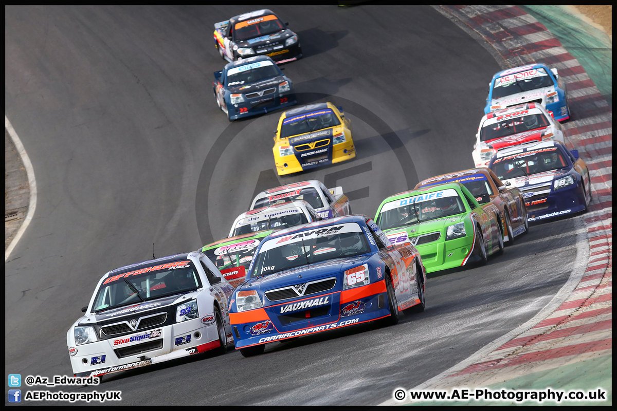 Az_Edwards's tweet photo. Can't beat a good pack shot ๐๐ #closecloseclose
@OfficialBARCHQ @UKLegends @PickupRacing @TruckSportUK @Brands_Hatch https://t.co/ehUPL6FSoR