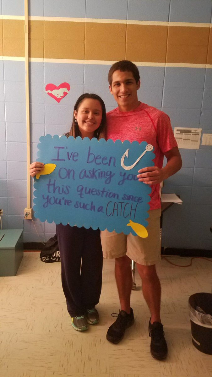 memstuco's tweet photo. Morp is near!!! Have you asked your date yet??? You still have time!!! ππππππ #morp #finessed #mhs #morp2017 https://t.co/x21B1lK7mZ
