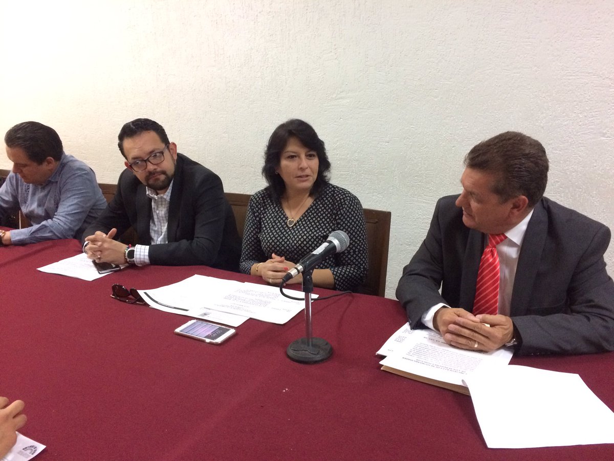 MorelosCongreso's tweet photo. [JustoAhora] Sesiona Comisión de Puntos Constitucionales y Legislación que preside el diputado @ejlaffitte https://t.co/UtCEfozyJJ