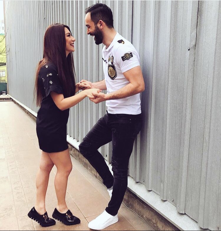 Aycanask7's tweet photo. Allahım yerim sizi 😍🍎🔥 #OnAy https://t.co/jglRoIwLFl