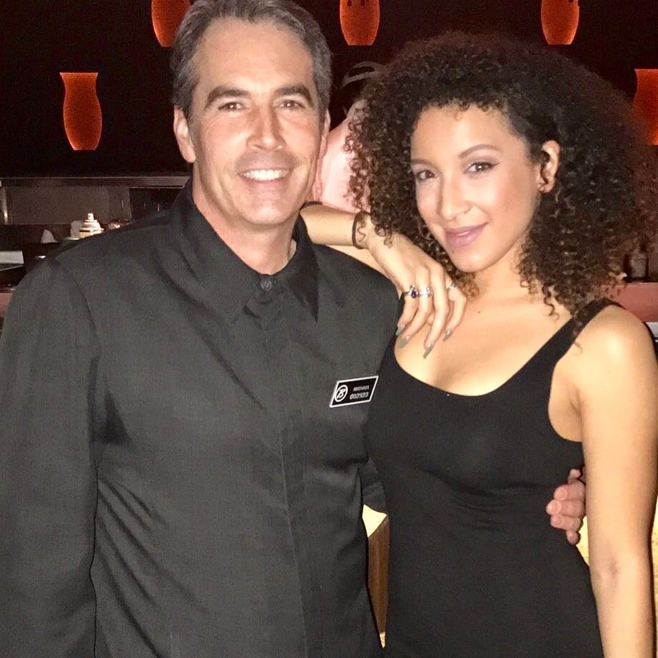 waiternation's tweet photo. #waiternation #serverlife #workfamily #foodnetwork #borgatacasino #industry https://t.co/sh3qPTxasQ https://t.co/Sz5lfLpmdp