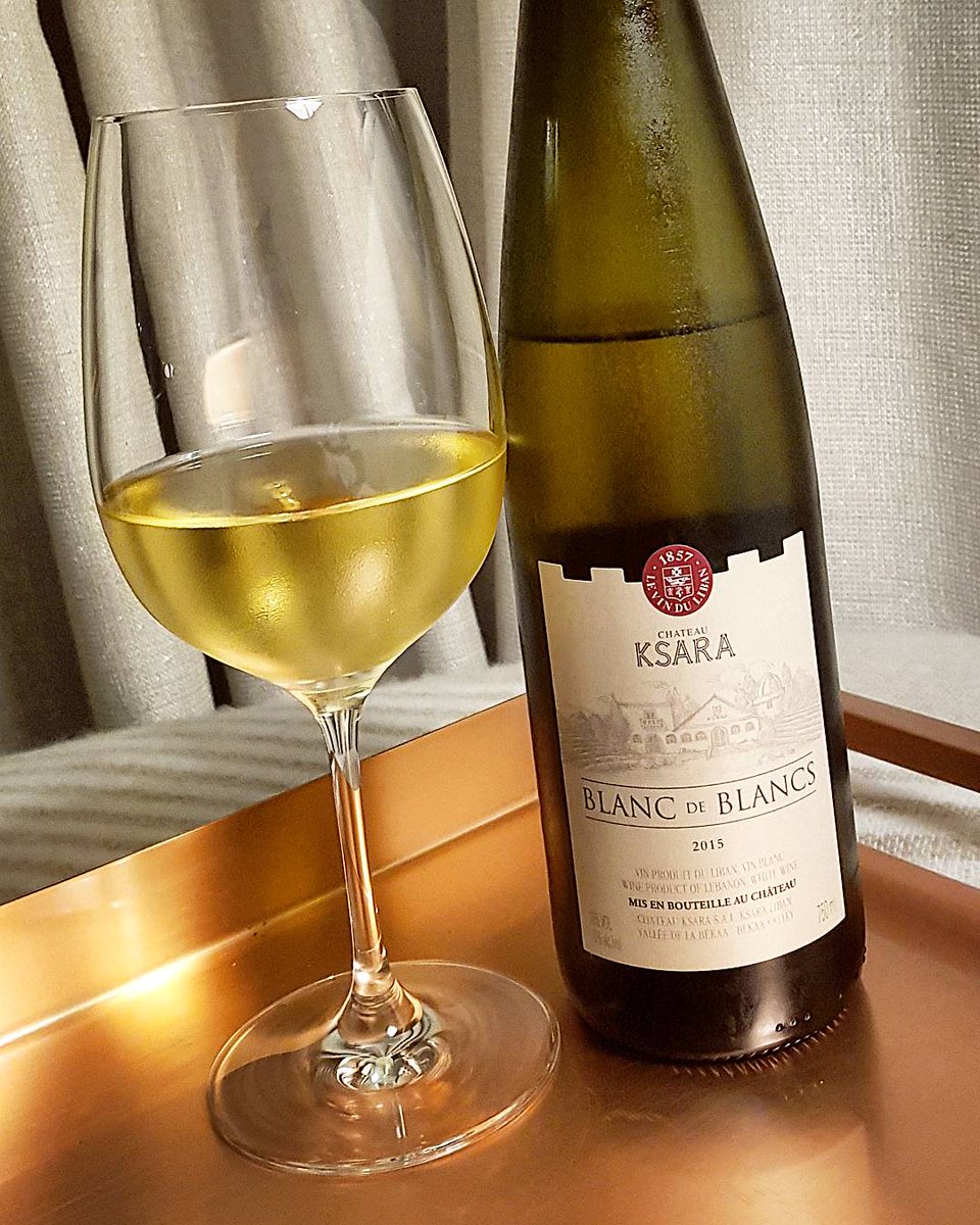 Delicious <a href="/ChateauKsara/">Château Ksara</a> Sauv/Semillon/Chard blend with a lovely lick of richness from light oaking #wine #lebanon #bekaa #lebanesewine