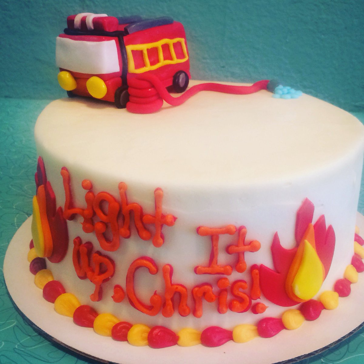 CakeCrumbs5280's tweet photo. When you turn 50 and need a fire truck for all those candles. https://t.co/S3jBUf2LZz