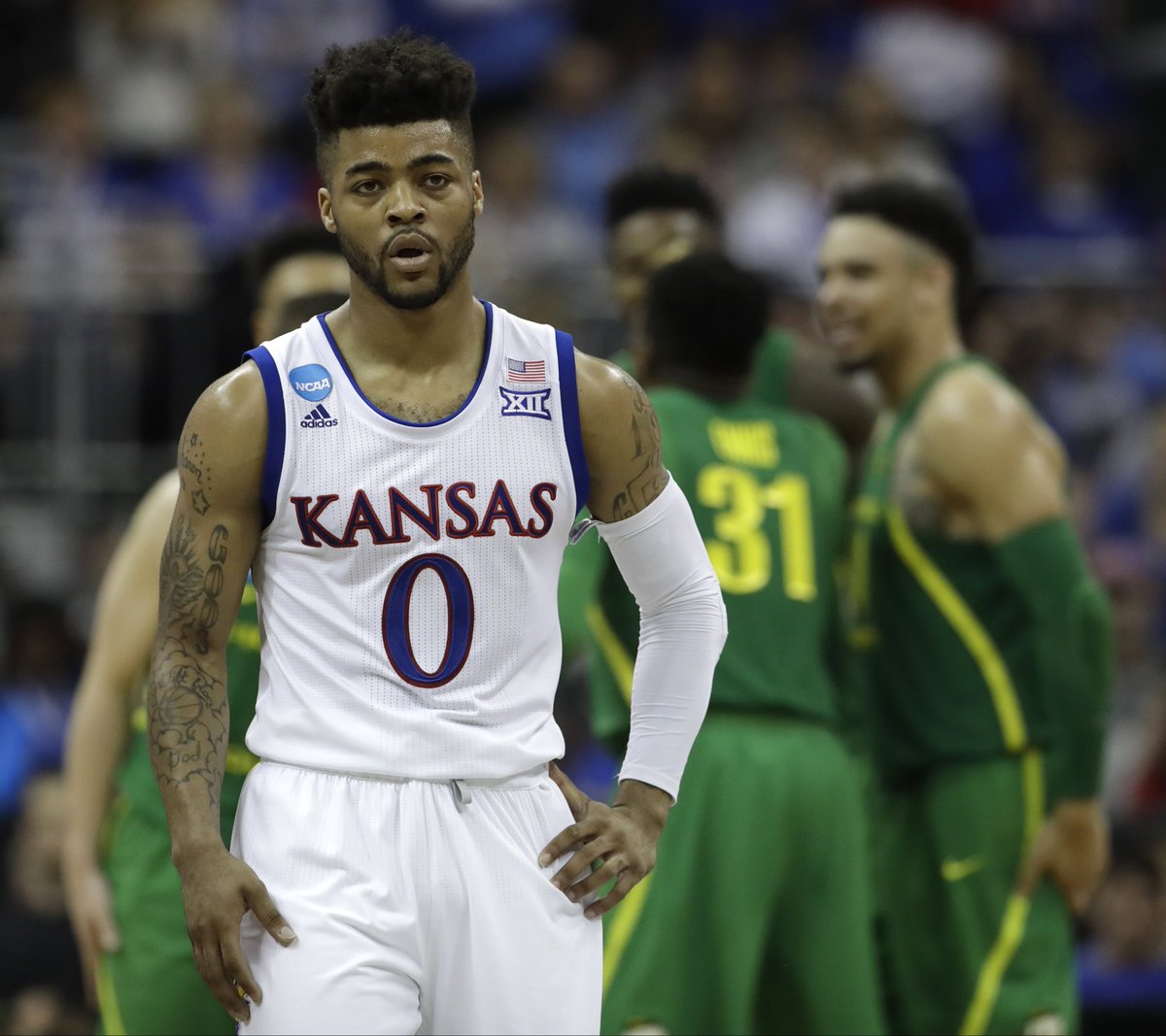 si_ncaabb's tweet photo. Kansas's Frank Mason is a unanimous pick for the AP All-American Team https://t.co/3WARPwwLPr https://t.co/v44sEexEQi