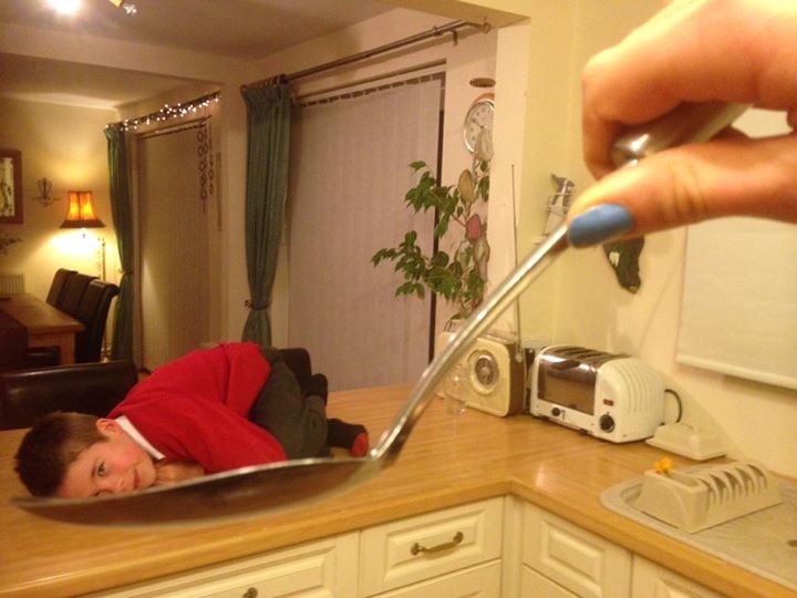 Christina_Brain's tweet photo. #throwback to when I could fit my little brother in a spoon 🙃 #family #cute #cheflife https://t.co/ItiKJkYUfg
