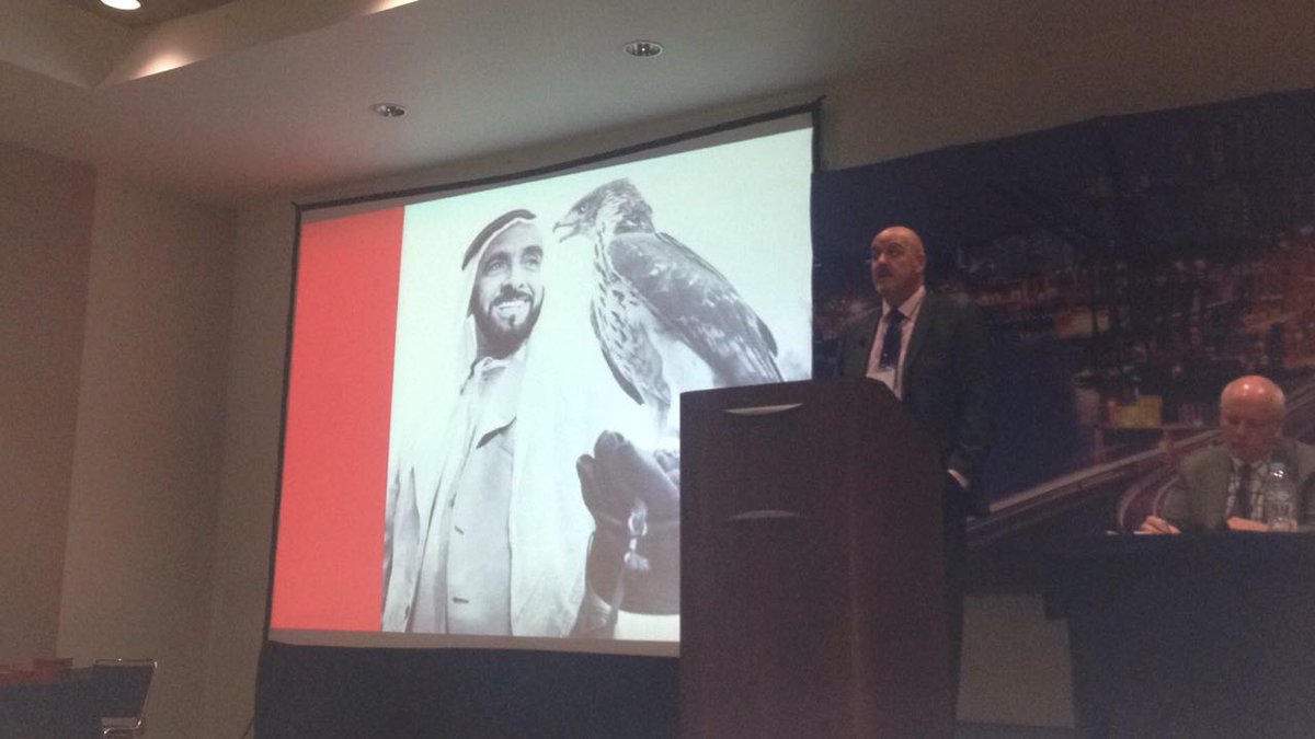 SeminarioPIARC's tweet photo. Jonathan James nos habla sobre "Política de Transporte de Carga en los Emiratos Árabes Unidos" 

#SeminarioPiarc https://t.co/bqoUOZ1Liu