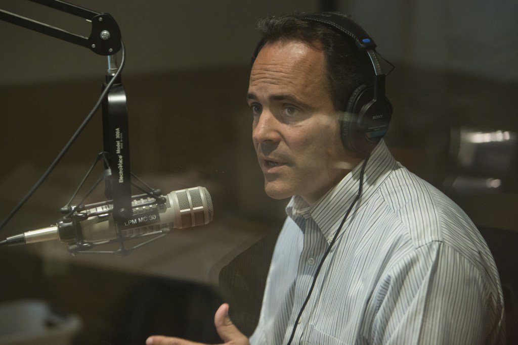WFPLNews's tweet photo. Bevin: Climate Change Regulations ‘Not Based On Science’ https://t.co/22xOUo1vio https://t.co/Srzuwi6rWC