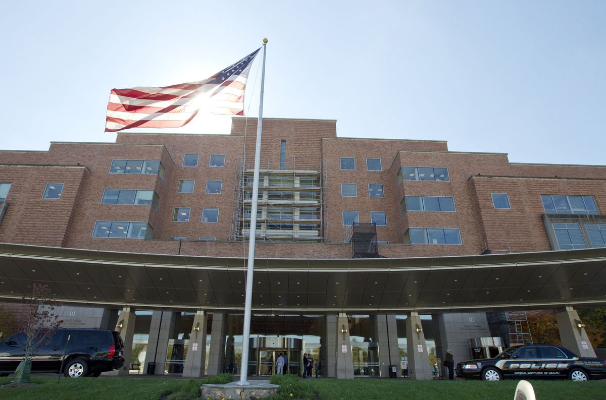 business's tweet photo. White House proposes cutting $1.23 billion from research funded by the NIH https://t.co/7SMC4Bqu8c https://t.co/BO8tZUyiBm