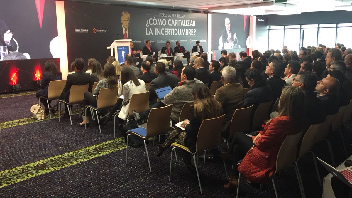 Incontactos's tweet photo. Hoy estamos #Incontacto con el registro de @ForosSemana en Bogotá.
#Relacionesinteligentes #Estamosincontacto #Eventosincontacto https://t.co/t2cJUgP4GI