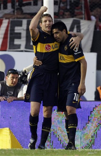 MotivacionesF's tweet photo. La dupla que extraña un verdadero futbolero. https://t.co/B0vBVRLrzZ