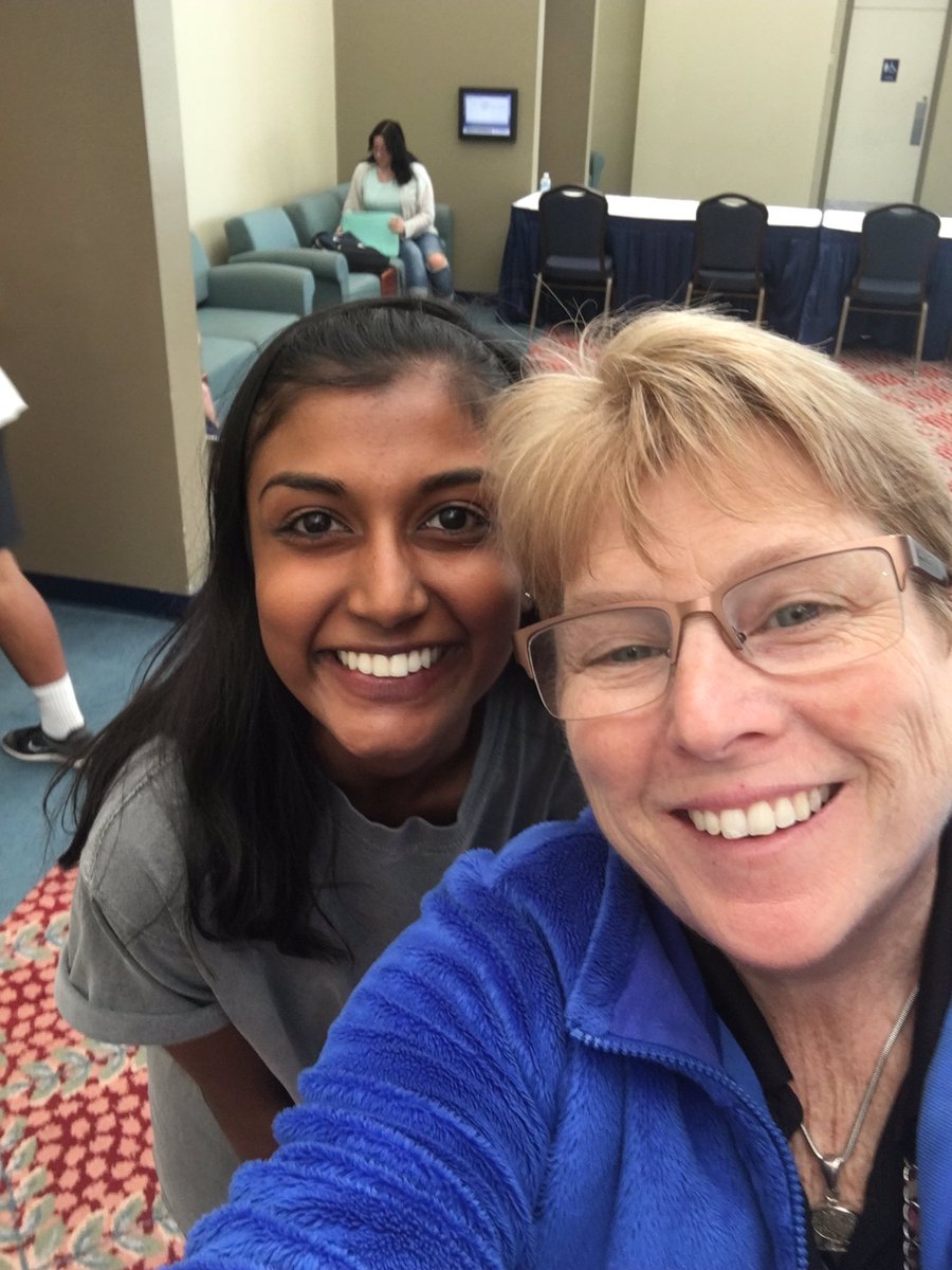RHHSPhotoClub's tweet photo. Visiting GSU and finding studious former students https://t.co/9mChMIdJ1b
