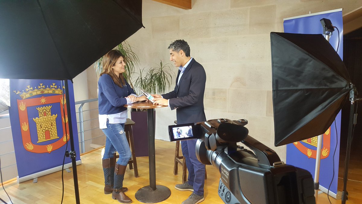 Plato en el <a href="/AytoSimancas/">AyuntamientoSimancas</a> . <a href="/ConcejosTV/">Concejo Abierto</a> #simancas .