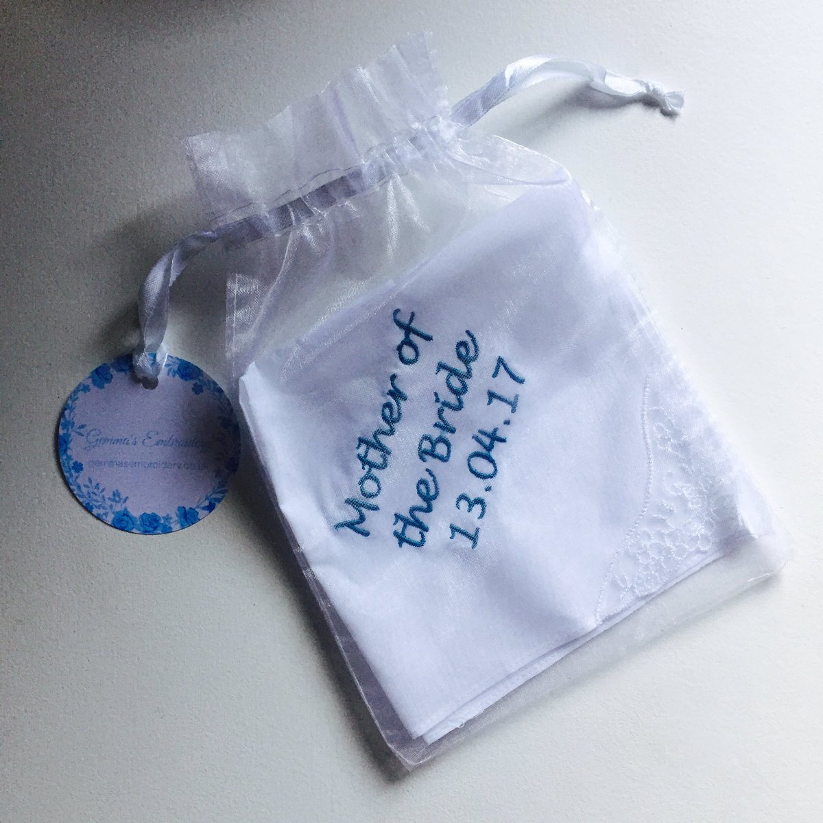 gemsembroidery's tweet photo. #motherofbride #motherofgroom #giftbag #giftpersonalised #justengaged #weddingdaygifts #groom #bride https://t.co/EWF8tj5J5R #bridesmaid https://t.co/JbnUcMh3JO