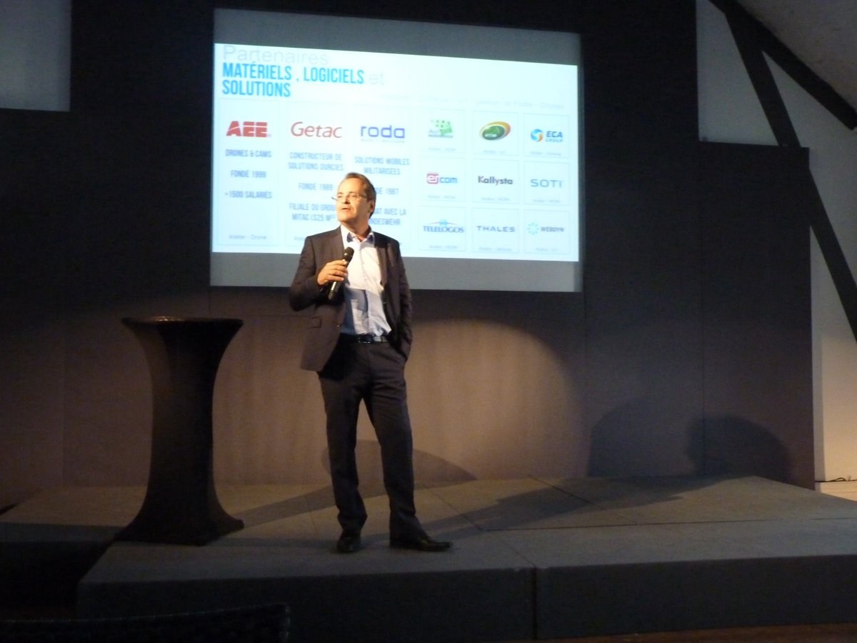 LogicNewsEN's tweet photo. Logic Instrument today presents its latest products for professional applications around 5 workshops: Defense, Industry, Drones, MDM and IoT https://t.co/ZVbRQUTvVd