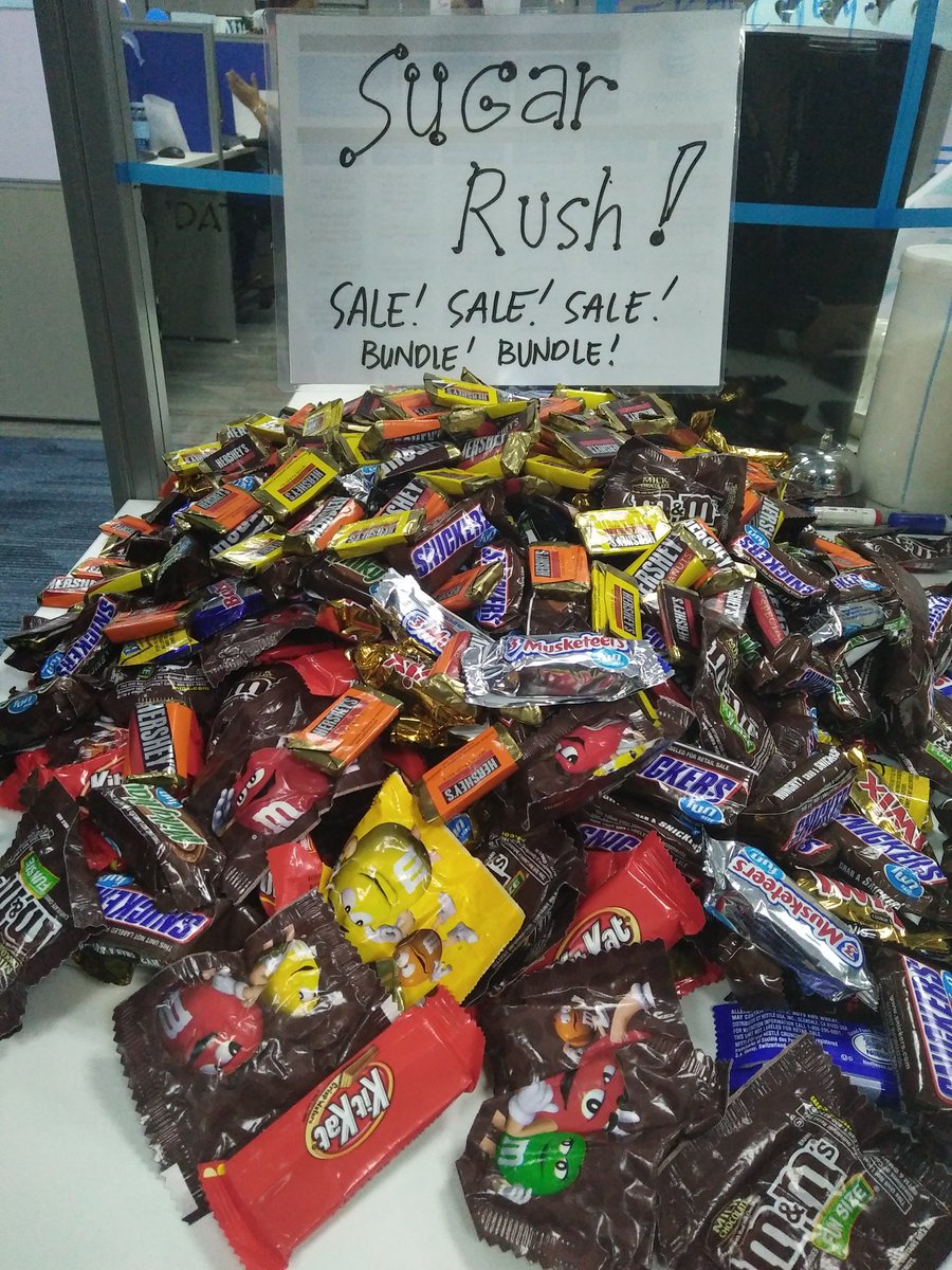 Alp_DirectSales's tweet image. Who would say NO to chocolates? #SugarRush #SaleSaleSale #BundleBundle @TeamOne_Alorica @mb7803