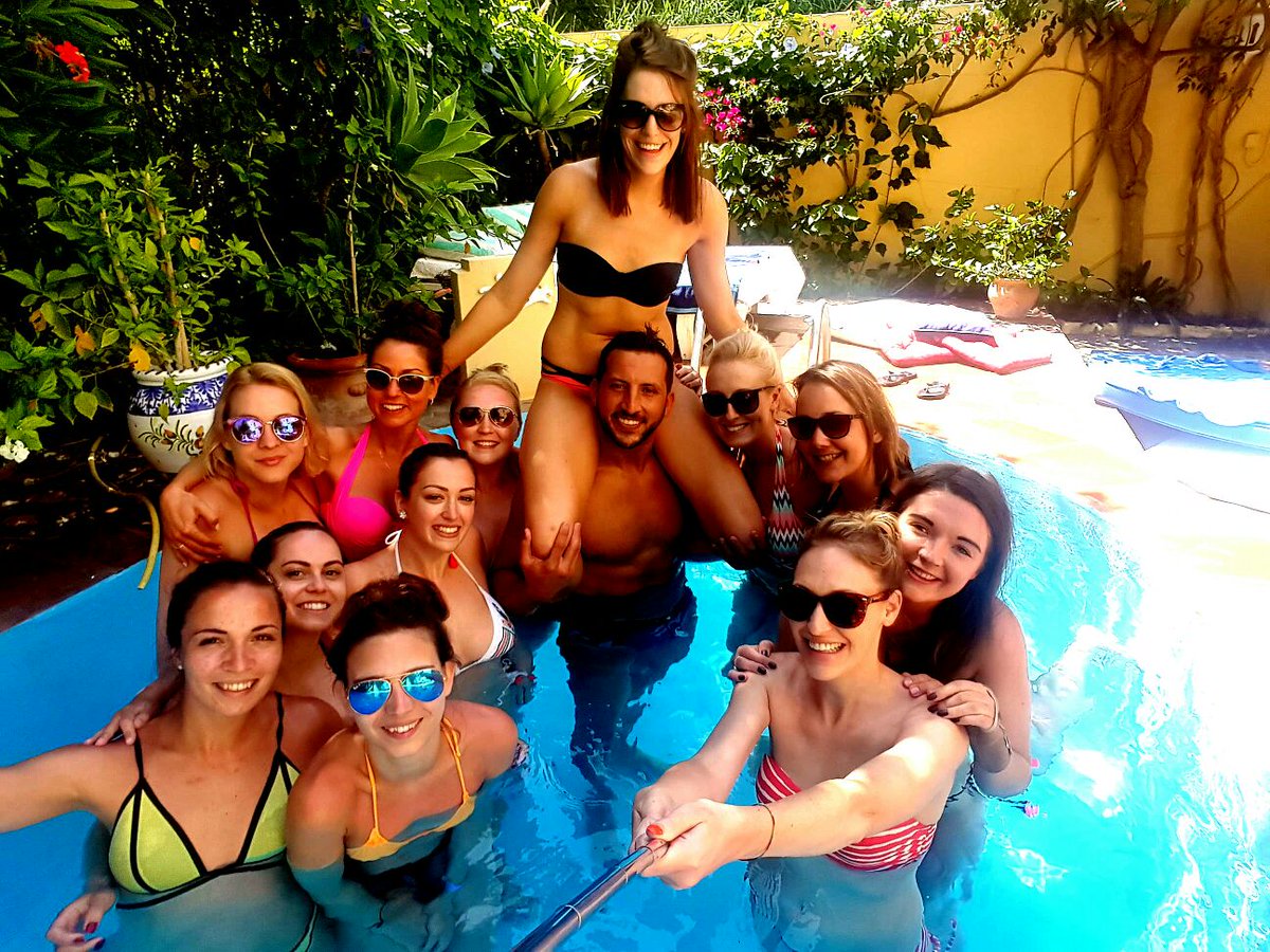HenMarbella's tweet photo. 😝Cheeky, cheeky life 😝 Have some fun on your hen weekend with a hot butler! #cheeky #butler #stripper #hen #marbella #spain #banus https://t.co/C5eONnrF6f