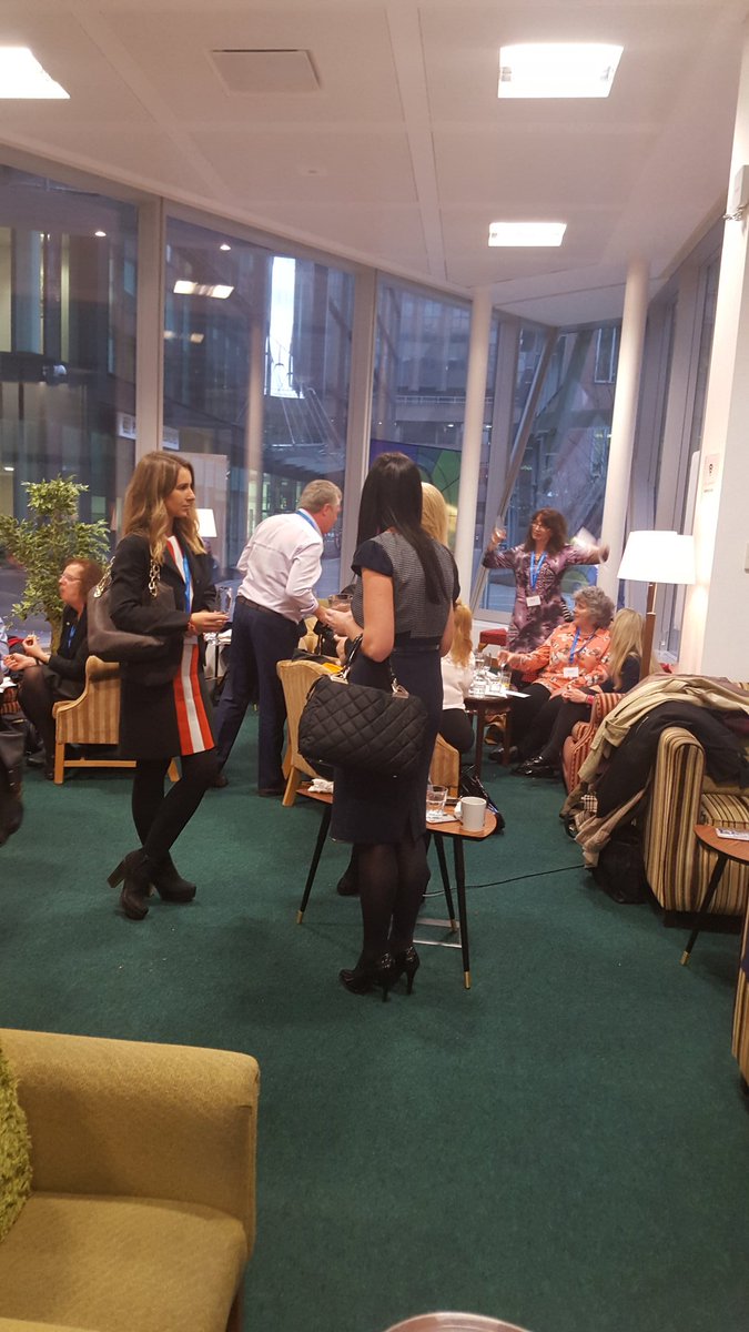ellanvanninEA's tweet photo. @marionlowrence The PA Hub Venue Showcase event at @ZiferblatStPSq #vsc17liv https://t.co/WKB7fQFSPT