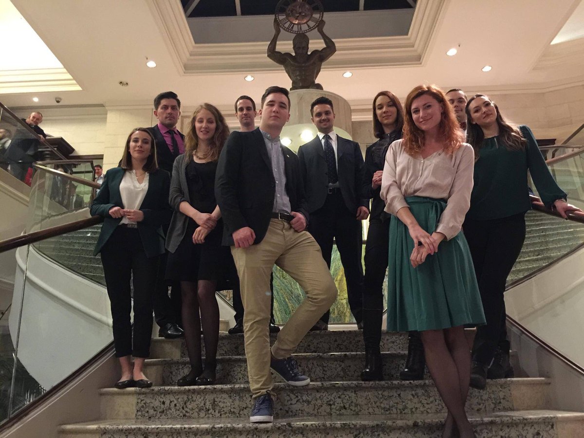 confluence_bg's tweet photo. Confluence Belgrade gave the presentation about #hydrocontest2017 at Rotary club Beograd Metropolitan meeting. https://t.co/32c8PO3SDZ