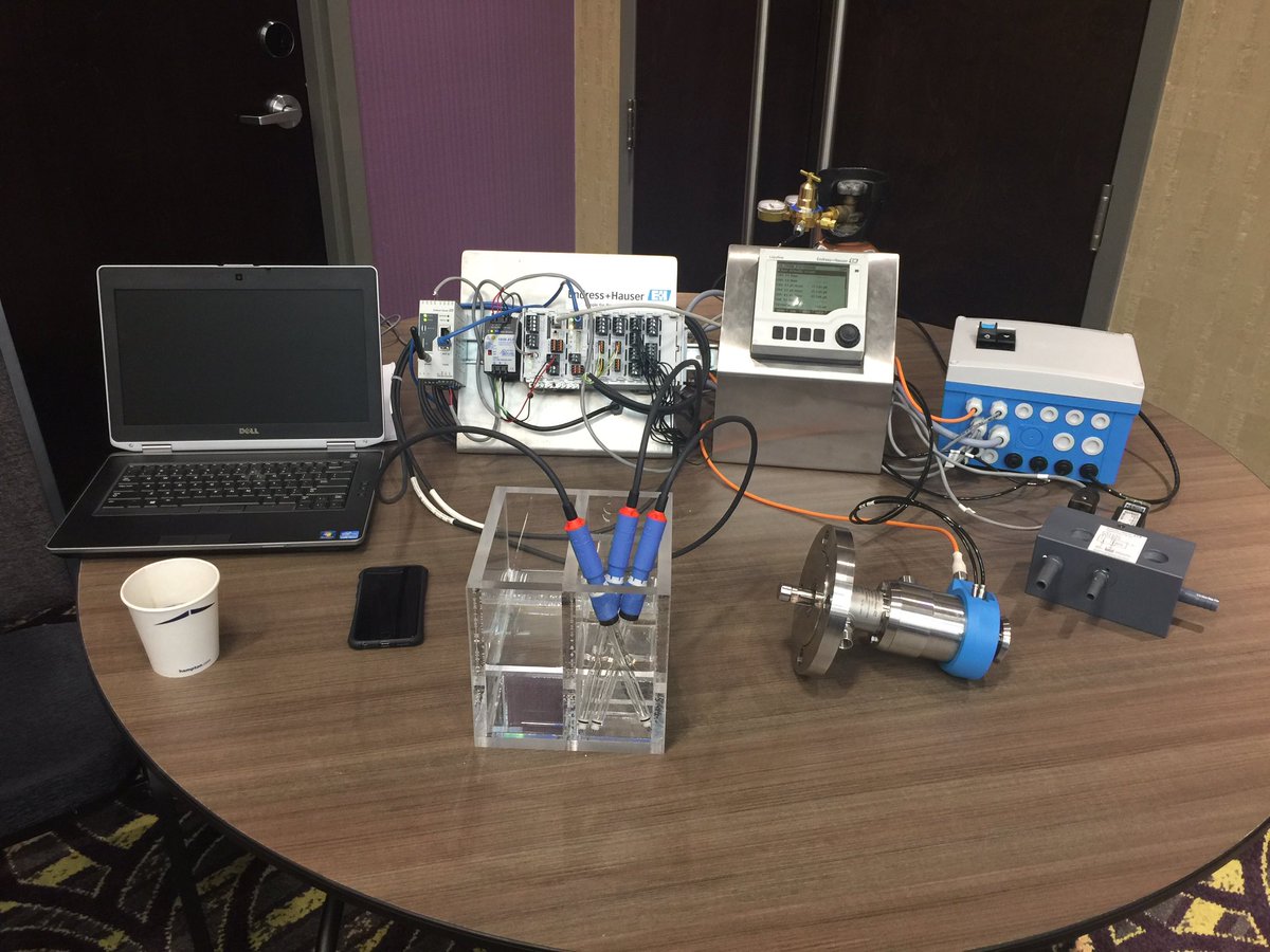 Endress_CA's tweet photo. Q2: What is one thing you would use the IIOT for in your plant? Tweet your answers for a chance to win a prize! #TechDaysSarnia https://t.co/bCvAIaxP97